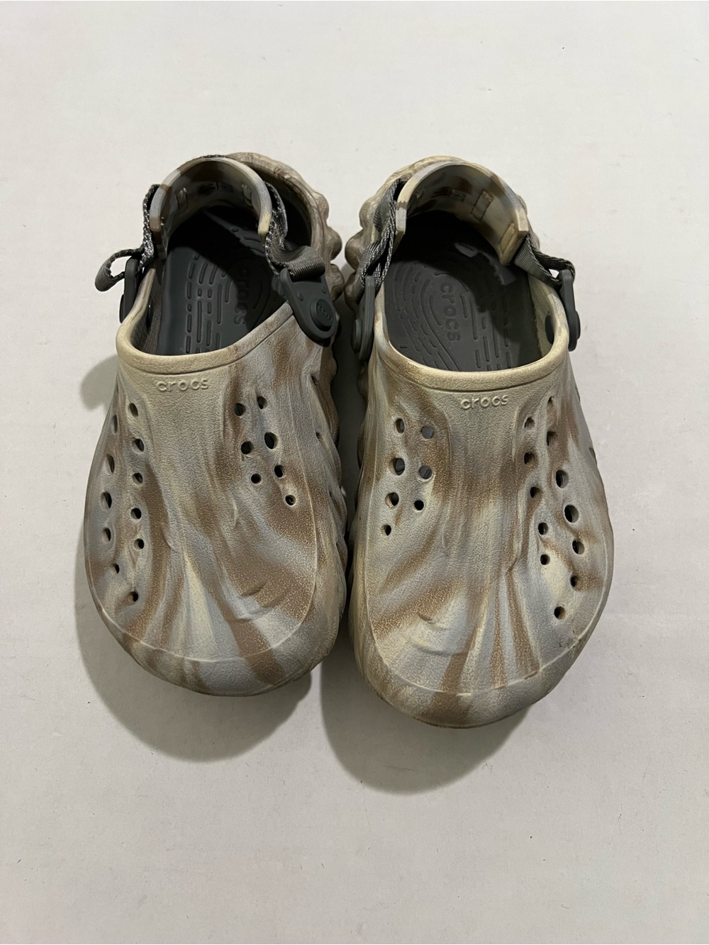 Crocs Clogs Variety- Echo Marbled, Realtree Edge Size 4